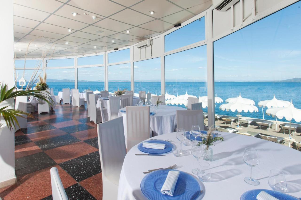 Hotel La Caletta Порто Санто Стефано Екстериор снимка