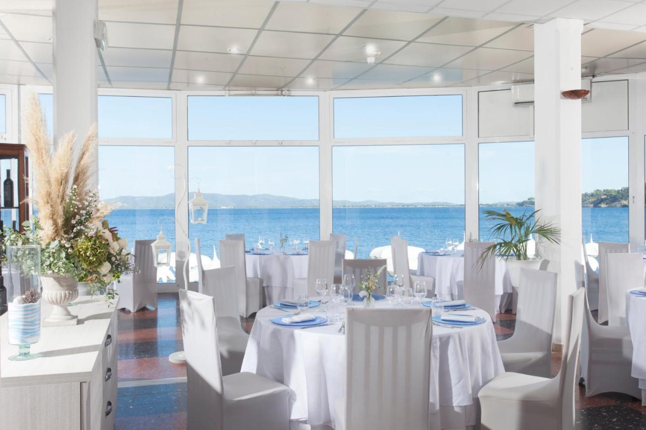 Hotel La Caletta Порто Санто Стефано Екстериор снимка